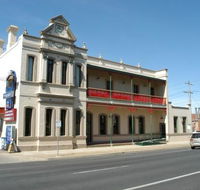 Mitchell River Tavern - Australian Directory
