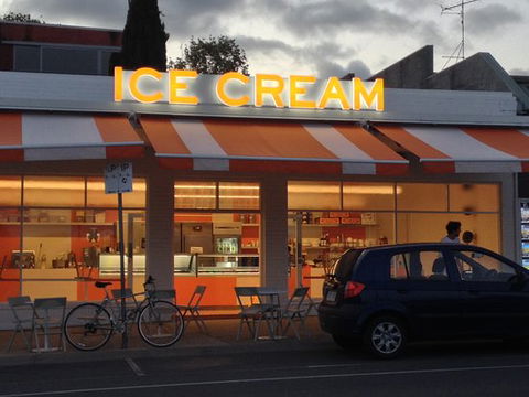 Lorne Ice Cream - Australian Directory 0