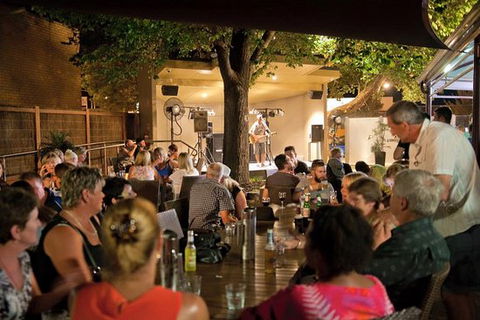 Swan Hill Club - Australian Directory 0