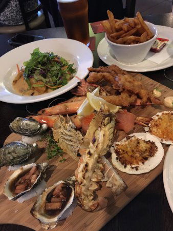 Inlet Hotel - Australian Directory 0