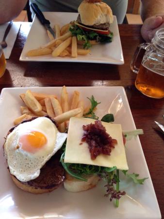 Glenrowan Hotel - Australian Directory 0