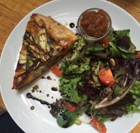 La Trattoria - Australian Directory