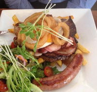 The Crown Hotel - Australian Directory