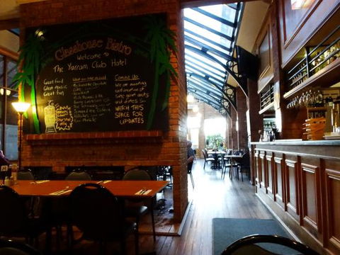 The Glasshouse Bistro - Australian Directory 0