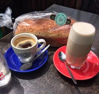The Loaf  Lounge - Australian Directory