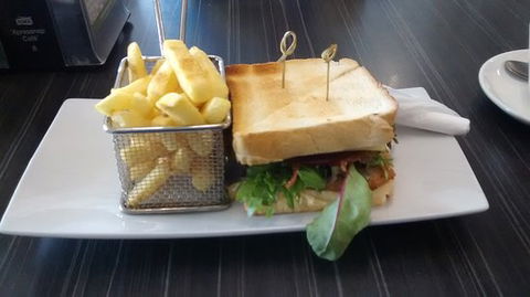 Cafe L'Attitude - Australian Directory 0