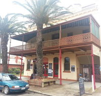 Royal Hotel Dunolly - Australian Directory