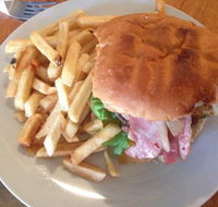 The 12 Apostles Inn / Princetown Tavern - Australian Directory