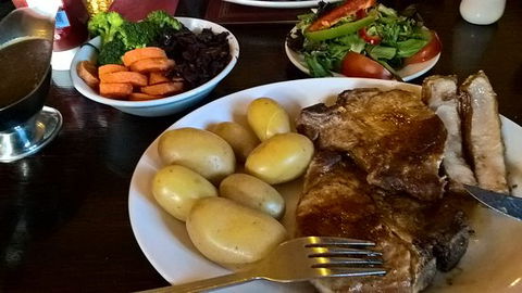The Red Lion - Australian Directory 0