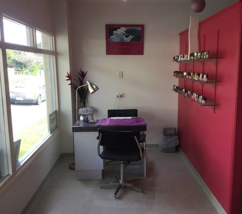 Cosmo Hair & Beauty - Australian Directory 1