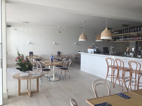 Tony's Italian Ristorante Bar & Seafood - Australian Directory 0