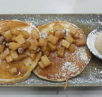Theodores Cafe - Australian Directory