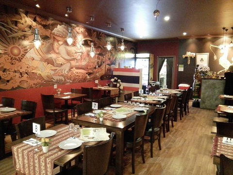 Ton Siams Restaurant - Australian Directory 0
