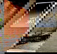 BAY85
