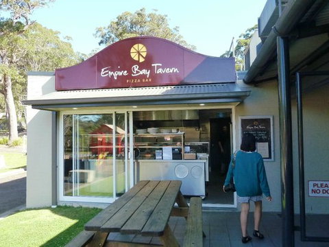 Empire Bay Tavern - Australian Directory 0