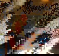 Maggie's Dog Cafe Shop and Salon - Australian Directory