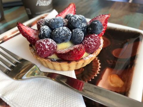 Croquembouche Patisserie - Australian Directory 0