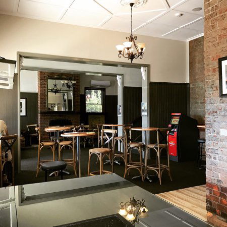 River Royal Inn - Australian Directory 0