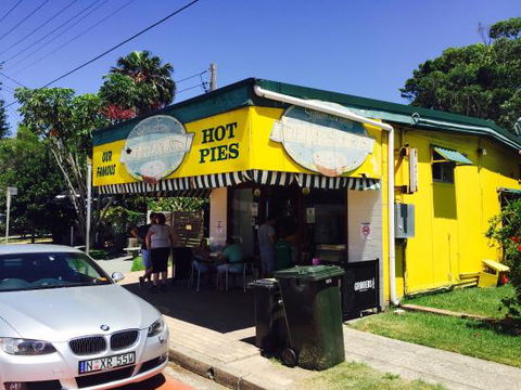 Upper Crust - Australian Directory 0