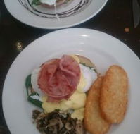Lysanders Cafe - Australian Directory