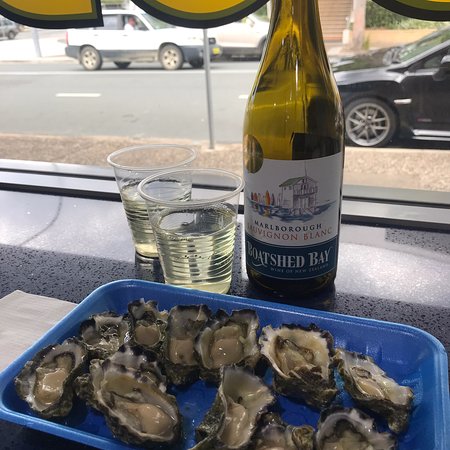 Pearly Oyster Bar - Australian Directory 0