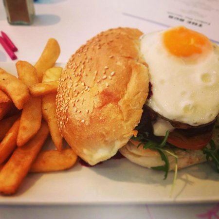 Royal Willows Hotel - Australian Directory 0