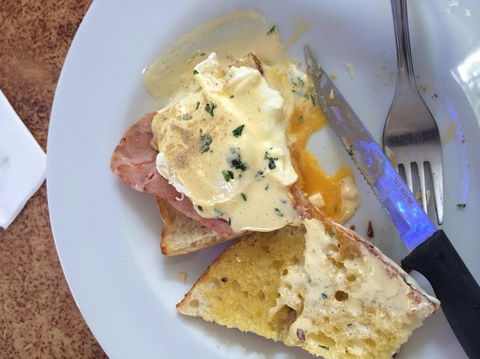 Simon's Cafe - Australian Directory 0