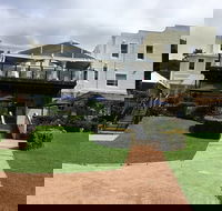 Scarborough Hotel - Australian Directory