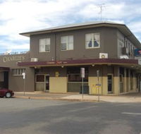 Charlies on East - Australian Directory