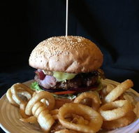 Edward River Hotel - Australian Directory