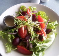 Maclean Services Club - Australian Directory