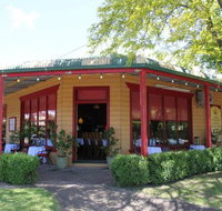 Pizza's In The Mist - Australian Directory