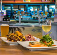 Seaview Tavern - Australian Directory