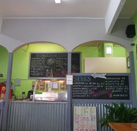Swanny's Takeaway - Australian Directory