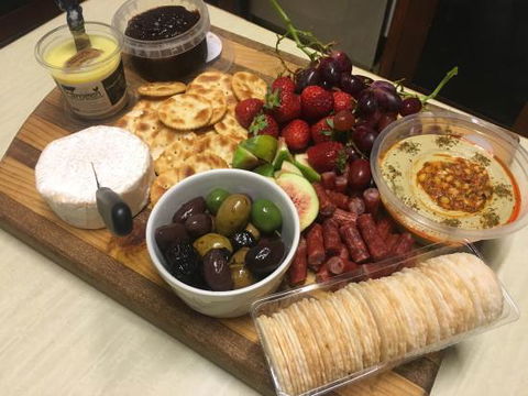 The Universal Eatery - Australian Directory 0