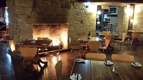 Vaby's Restaurant - Australian Directory 0