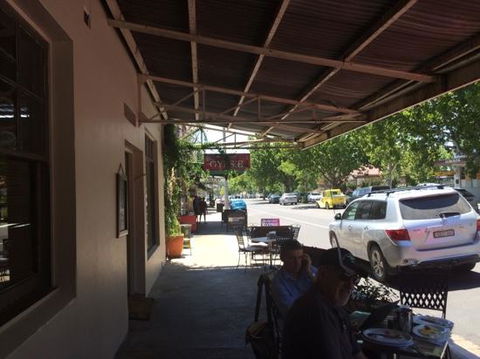 Cafe On Louee - Australian Directory 0