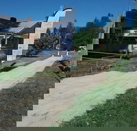 Hunky Chunky Pie's and Bakehouse - Australian Directory