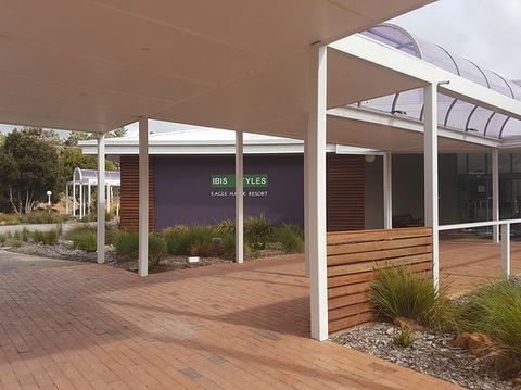 Ibis Styles Canberra Eaglehawk - Australian Directory 0