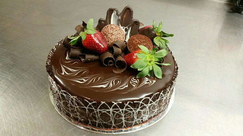 Ivanhoe Cakes - Australian Directory 0