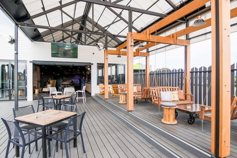 The Woodcroft Hotel - Australian Directory 1