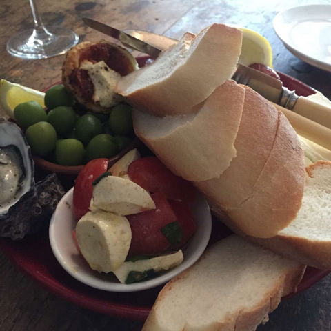 Juanita's - Australian Directory 0