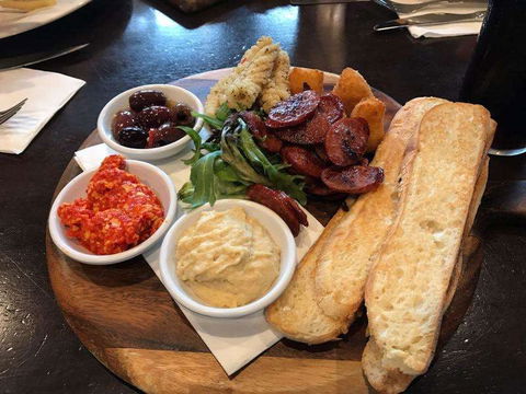 Murphy's Irish Pub - Australian Directory 0
