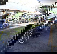 Woolpack Hotel  Lounge - Australian Directory