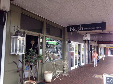 Nosh Gourmet - Australian Directory 0