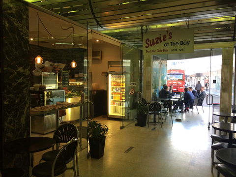 Suzie's At The Bay - Australian Directory 0