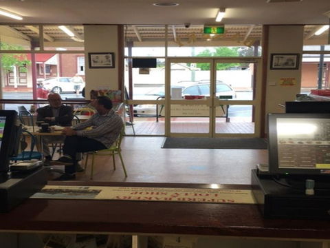 Superb Bakery And Lolly Shop - Australian Directory 2