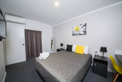 Glenmore Palms Motel - Australian Directory 3