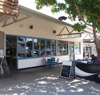 Three Fish Cafe - Australian Directory