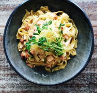 Beach Cafe - Labrador - Australian Directory